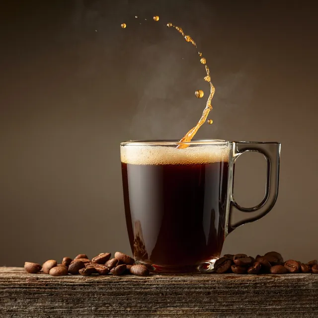 Kaffekopp med kaffebønner
